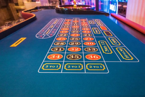 2d bergambar Live dealer dealing